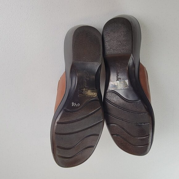 Clarks Women's Brown Leather Clogs Size 8.5M - Picture 5 of 9
